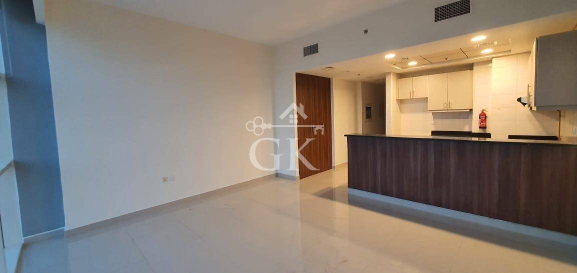 Spacious Studio