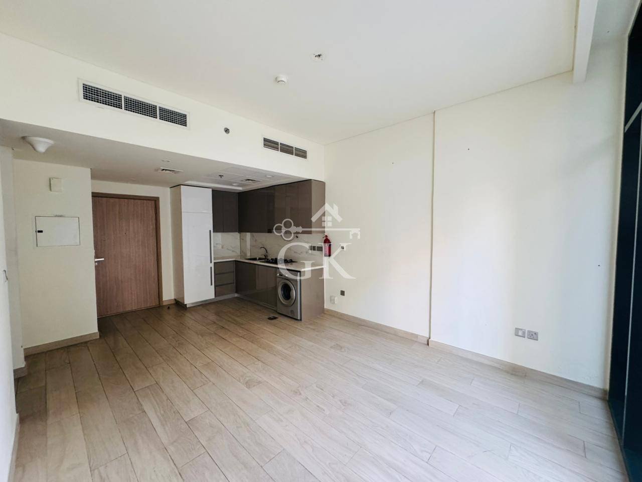 One Bed in Azizi Riviera 31