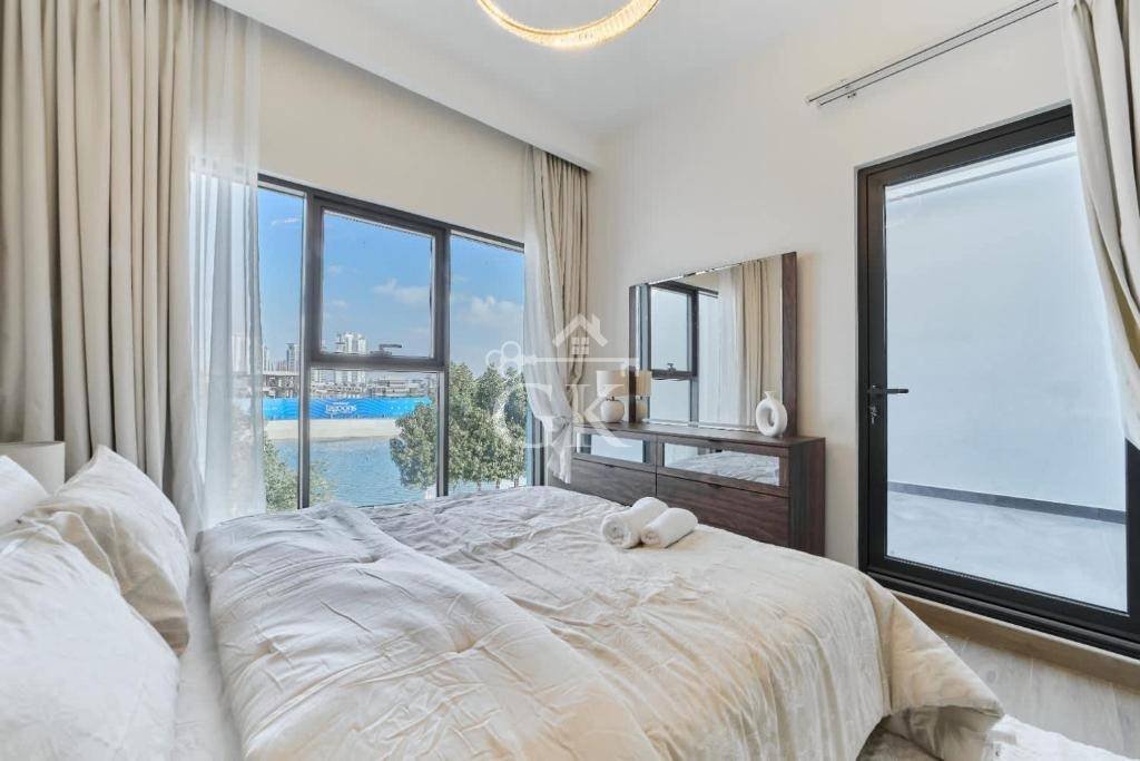 3 Bed Townhouse  Single raw